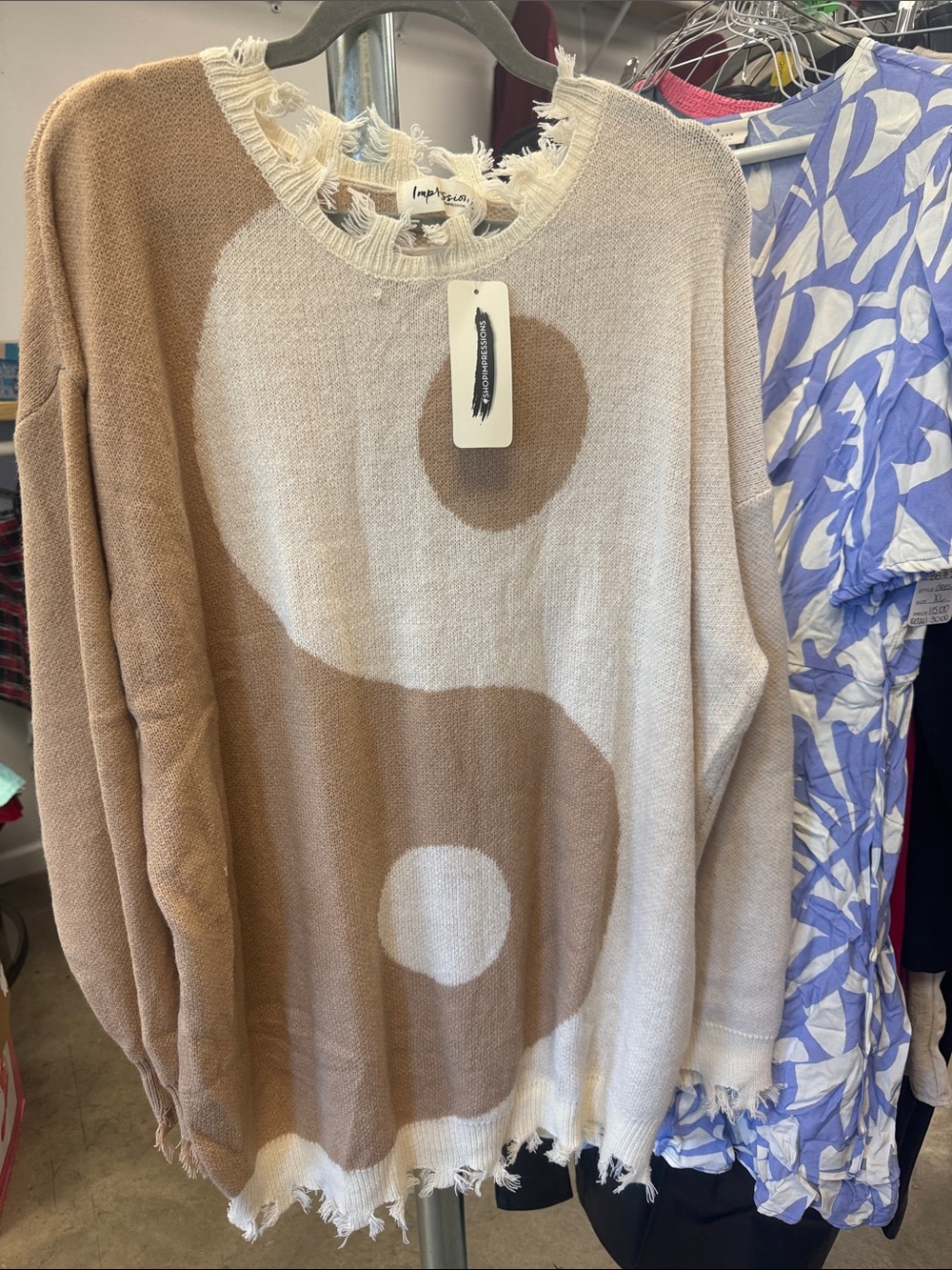 Pulse Frayed Neck Yin Yang Sweater - Beige & Cream